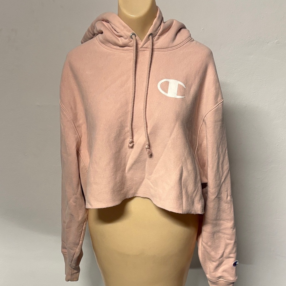 Champion Light Pink Cropped Sweatshirt